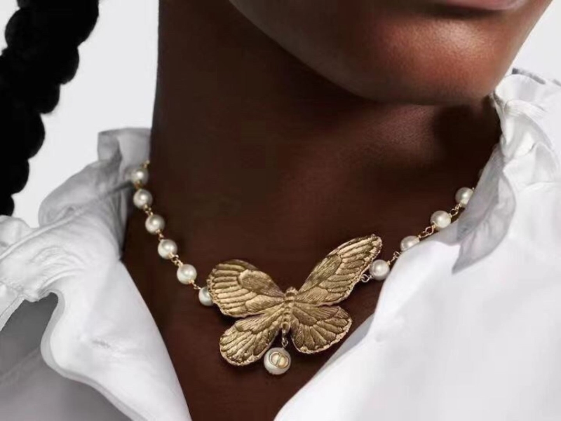 chr1st1an D10r necklaces